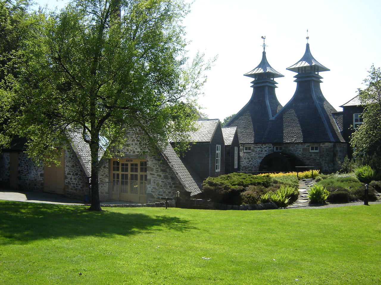 The History of Scotch Whisky (Online)