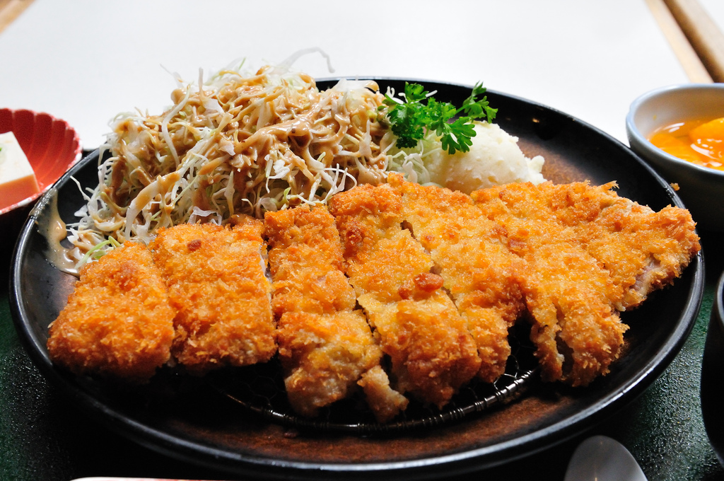 UMAMI: A Yummy Tour of Little Tokyo