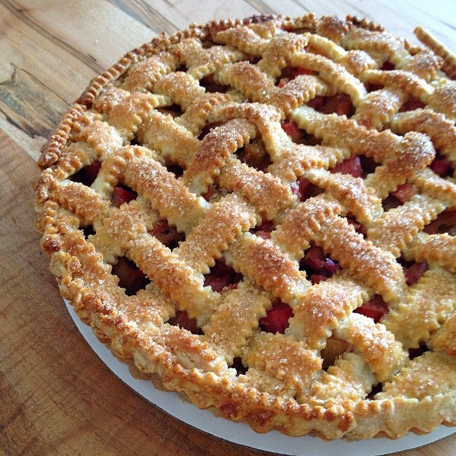 Pie Bake Off & Backyard Potluck: June 21!