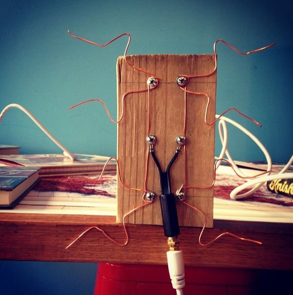 Cut the Cable and Catch a Signal: Build your own HDTV antenna