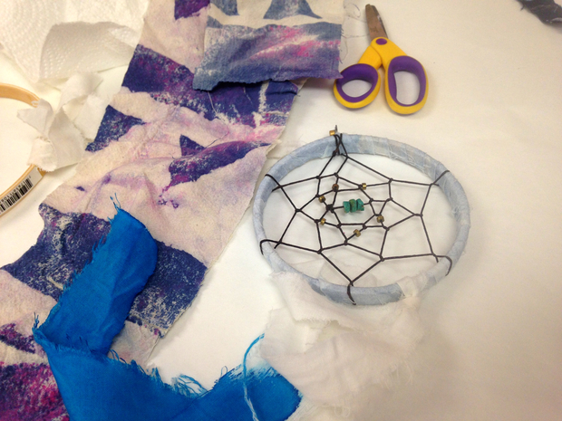 Make Your Own Dreamcatcher at Hiho Batik