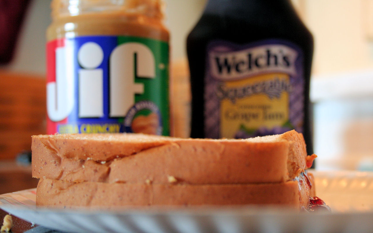 Between the Bread: Masters of Social Gastronomy Talk Sandwiches