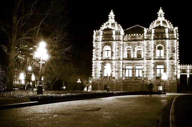 Society for the Advancement of Social Studies Lecture: Haunted History 